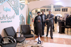 حضور حجت الاسلام سید مهدی حسینی در غرفه ایکنا در دهمین روز نمایشگاه قرآن کریم