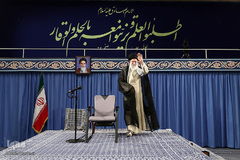 دیدار جمعی از دانشجویان و نمایندگان تشکل‌های دانشجویی با رهبر انقلاب