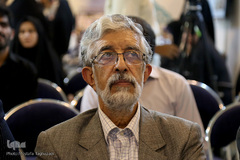 حضور غلامعلی حداد عادل در غرفه ایکنا در یازدهمین روز از برگزاری بیست و هفتمین نمایشگاه بین المللی قرآن کریم