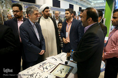 بازدید وزیر فرهنگ و ارشاد اسلامی از نمایشگاه قرآن کریم
