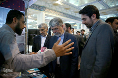 بازدید وزیر فرهنگ و ارشاد اسلامی از نمایشگاه قرآن کریم