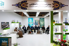 بازدید حجت الاسلام و المسلمین مصطفی رستمی، رئیس نهاد نمایندگی مقام معظم رهبری در دانشگاه‌ها از آخرین روز بیست و هفتمین نمایشگاه بین‌المللی قرآن کریم