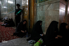 شب بیست و یکم ماه مبارک رمضان در حرم امام رضا (ع)