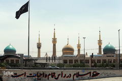 نمایی از حرم مطهر امام خمینی(ره) از پارکینگ شهر آفتاب.