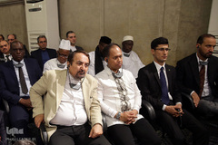 دیدار مسئولان نظام، سفرای کشورهای اسلامی و اقشار مختلف مردم با رهبر انقلاب