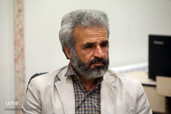 پدر شهید حججی در مراسم رونمایی از کمیک استریپ شهید محسن حججی