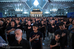 احیای شب بیست و یکم ماه رمضان در حرم امام (ره)