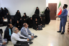 تجمع اعتراضی جمعی از فعالان تشکل‌های قرآنی در دبیرخانه شورای عالی انقلاب فرهنگی