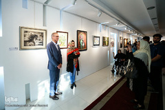 نمایشگاه هنر همای