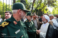 تشییع پیکر مطهر ۱۵۰ شهید دفاع مقدس