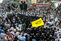 تشییع پیکر مطهر ۱۵۰ شهید دفاع مقدس