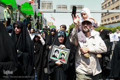 تشییع پیکر مطهر ۱۵۰ شهید دفاع مقدس