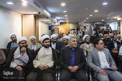 نشست هم اندیشی نویسندگان و ناشران حوزه نماز و مهدویت