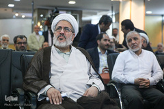 نشست هم اندیشی نویسندگان و ناشران حوزه نماز و مهدویت