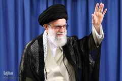 حضرت آیت‌الله العظمی خامنه‌ای، رهبر معظم انقلاب اسلامی