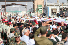 استقبال از پیکر‌های ۴۴ شهید دفاع مقدس در مرز شلمچه