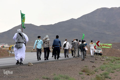 کاروان زائران پیاده امام رضا(ع)