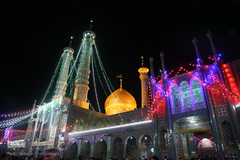 شب میلاد امام رضا(ع) در بارگاه کریمه اهل بیت(س)