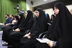 دیدار مدال‌آوران المپیادهای علمی و اعضای تیم ملی والیبال جوانان با رهبر انقلاب