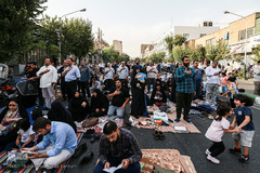 مراسم دعای عرفه در خیابان سعدی تهران