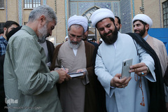 ⁨آیین رونمایی کتاب سه جلدی شرح نهج البلاغه⁩