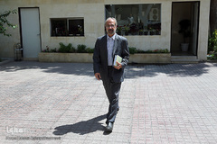 مراسم رونمایی از کتاب «مهر و ماه؛ رساله‌ای در باب حقوق اجتماعی و احکام اخلاقی» در ایکنا