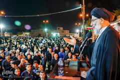 آیین نصب پرچم شب اول محرم، در امامزاده عبدالله(ع) شوشتر