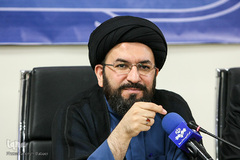 حجت الاسلام والمسلمین ‌حسینی، رئیس مرکز ‌امور ‌قرآنی ‌کشور