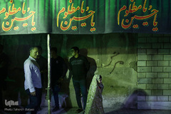 سیاه پوش شدن کوچه‌ها و خیابان‌ها در عزای امام حسین(ع)