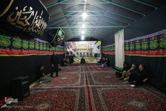 سیاه پوش شدن کوچه‌ها و خیابان‌ها در عزای امام حسین(ع)