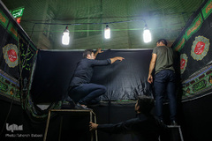 سیاه پوش شدن کوچه‌ها و خیابان‌ها در عزای امام حسین(ع)