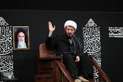 دومین شب عزاداری حضرت اباعبدالله الحسین (ع) در حسینیه امام‌خمینی(ره)