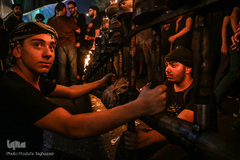 آیین مشعل گردانی در دولت آباد