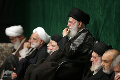 مراسم عزاداری شب عاشورای حسینی در حسینیه امام‌خمینی(ره)