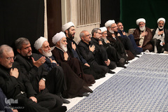 مراسم عزاداری شب عاشورای حسینی در حسینیه امام‌خمینی(ره)