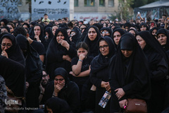 مراسم خیمه سوزان در میدان امام حسین (ع)