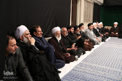 مراسم عزاداری شب شام غریبان حسینی(ع) در حسینیه امام‌خمینی(ره)