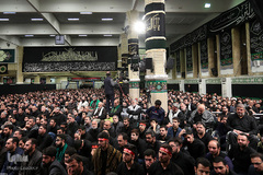 مراسم عزاداری شب شام غریبان حسینی(ع) در حسینیه امام‌خمینی(ره)