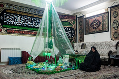 سلیمه مسکین ۶۰ سال است که مراسم عزاداری امام حسین(ع) را در خانه خود برگزار می‌کند.