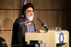  آیت الله سید مصطفی محقق داماد در شب روشنگری دینی