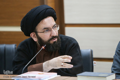 حجت‌الاسلام سیدمصطفی حسینی، رئیس مرکز امور قرآنی سازمان اوقاف و امور خیریه در جلسه شورای توسعه فرهنگ قرآنی