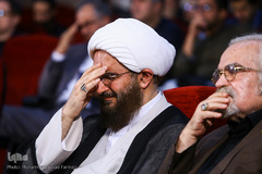 حجت الاسلام و المسلمین محمدجواد حاج علی اکبری، امام جمعه موقت تهران در اختتامیه سومین دوره کتاب سال عاشورا