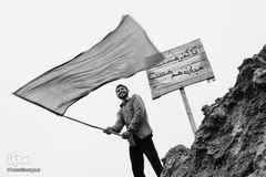 دیار نزدیک، مجموعه‌ای که ارادت و اشتیاق مردم به قهرمانان هشت ساله جنگ تحمیلی را به نمایش می‌گذارد.