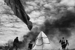 دیار نزدیک، مجموعه‌ای که ارادت و اشتیاق مردم به قهرمانان هشت ساله جنگ تحمیلی را به نمایش می‌گذارد.