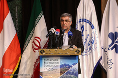 سیدحمیدرضا طیبی، رئیس دانشگاه علم و فرهنگ در همایش سمپوزیوم گردشگری پایدار