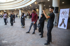 روایت عاشقی در ایوان انتظار
