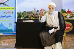 حجت‌الاسلام والمسلمین محسن قرائتی٬ رئیس ستاد اقامه نماز