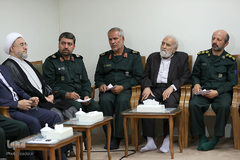 دیدار دست‌اندرکاران کنگره ملی ۶۲۰۰ شهید استان مرکزی با رهبر انقلاب