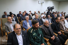دیدار دست‌اندرکاران کنگره ملی ۶۲۰۰ شهید استان مرکزی با رهبر انقلاب