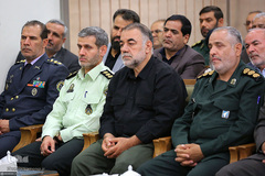 دیدار دست‌اندرکاران کنگره ملی ۶۲۰۰ شهید استان مرکزی با رهبر انقلاب